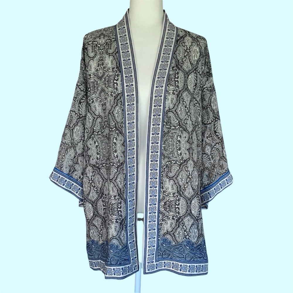 Max Studio Black and Blue Patterned Cape